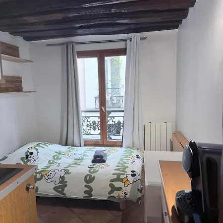 Appartamento Elegant Near Pompidou Center Parigi